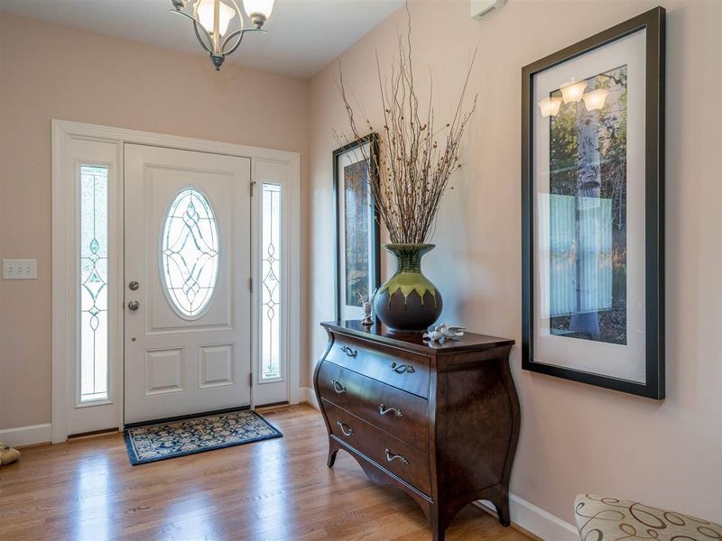 122 Fontana Dr, Clayton, NC 27527