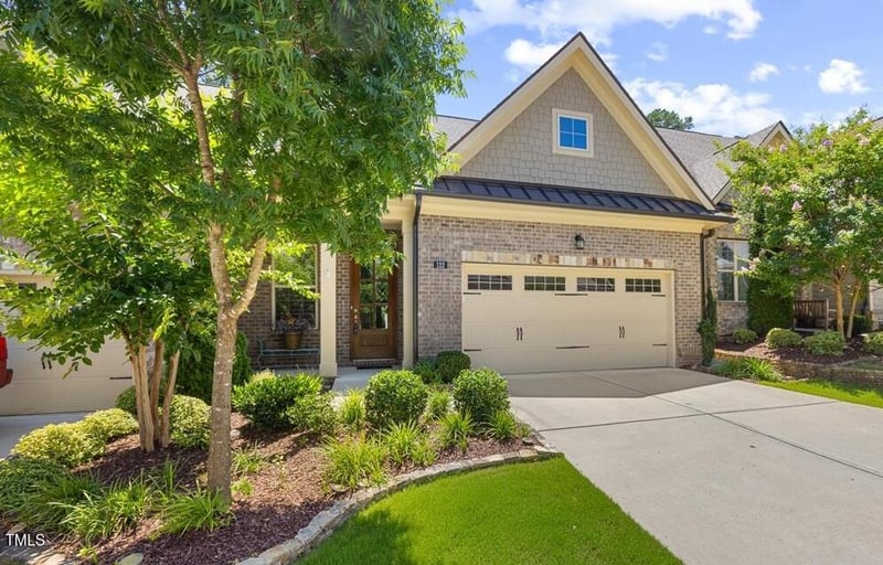 122 Glenpark Pl, Cary, NC 27511