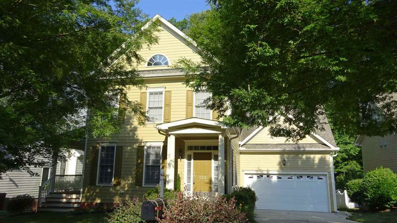 122 Hamilton Hedge Pl, Cary, NC 27519