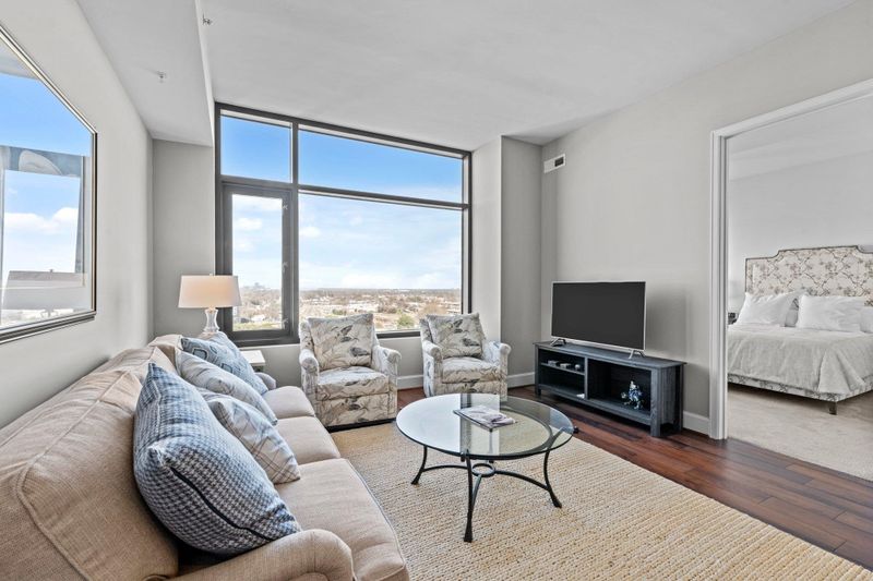 122 N Harrington St #815, Raleigh, NC 27603