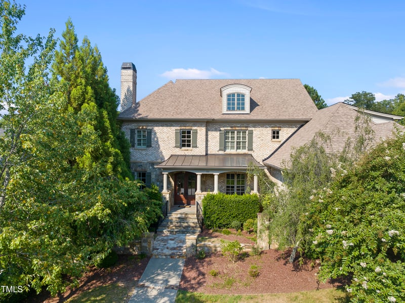 122 Highclere Ln, Cary, NC 27518