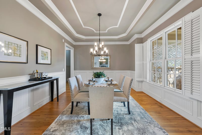 122 Highclere Ln, Cary, NC 27518