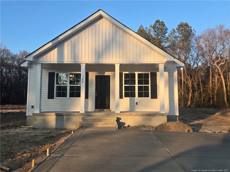 122 Jenkins St, Dunn, NC 28334