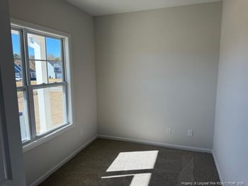 122 Jones Creek Ln, Lillington, NC 27546