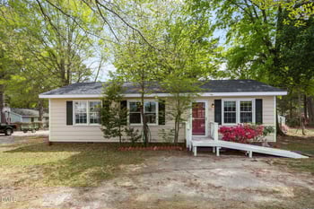 122 Judd St, Zebulon, NC 27597