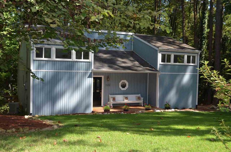 122 Lady Bug Ln, Chapel Hill, NC 27516