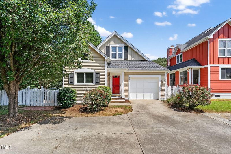 122 Legacy Ln, Durham, NC 27713
