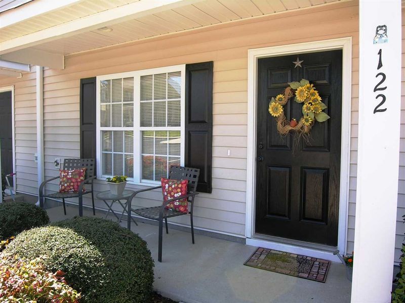 122 Licorice Dr, Apex, NC 27502