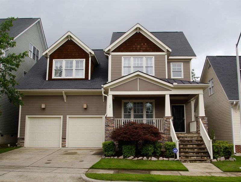 122 Naperville Dr, Cary, NC 27519