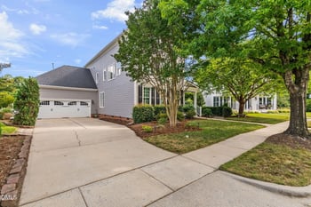 122 Poplar Branch Ln, Cary, NC 27519