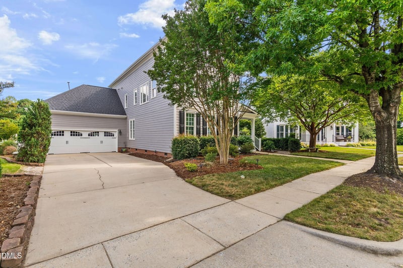 122 Poplar Branch Ln, Cary, NC 27519