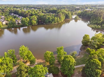122 Poplar Branch Ln, Cary, NC 27519