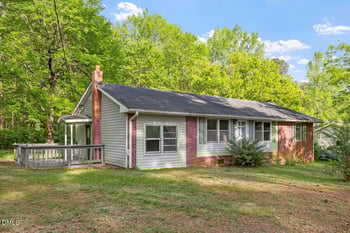 122 Richmond Rd, Mebane, NC 27302