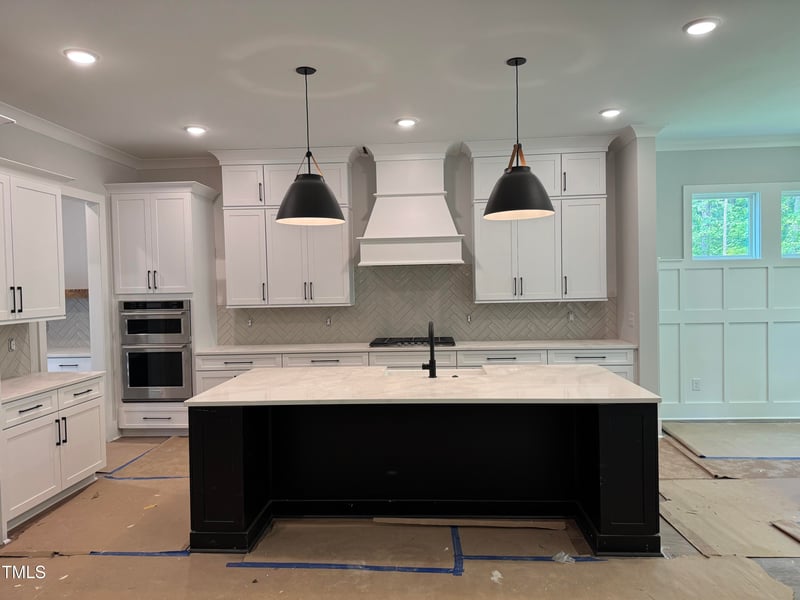 122 Sanderway Dr, Chapel Hill, NC 27516
