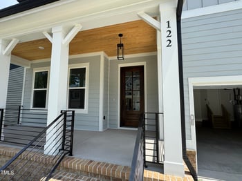 122 Sanderway Dr, Chapel Hill, NC 27516