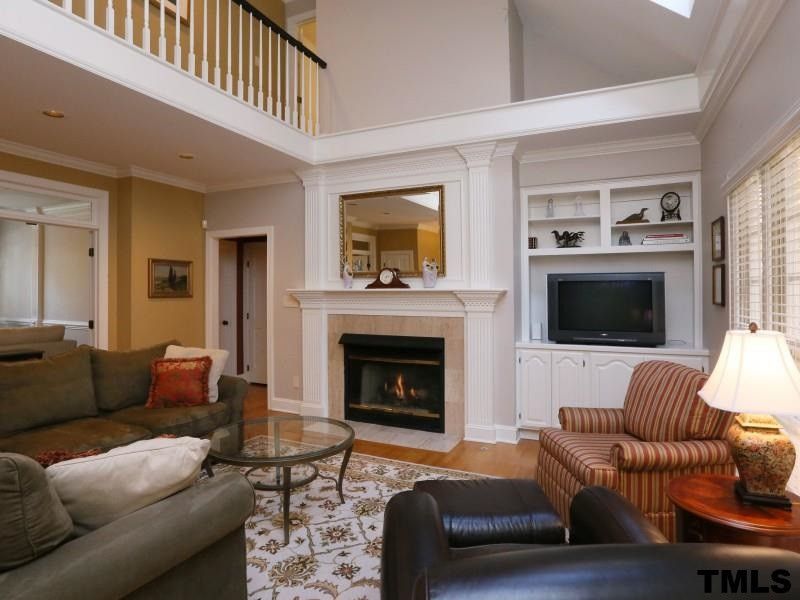 122 Summer Lakes Dr, Cary, NC 27513