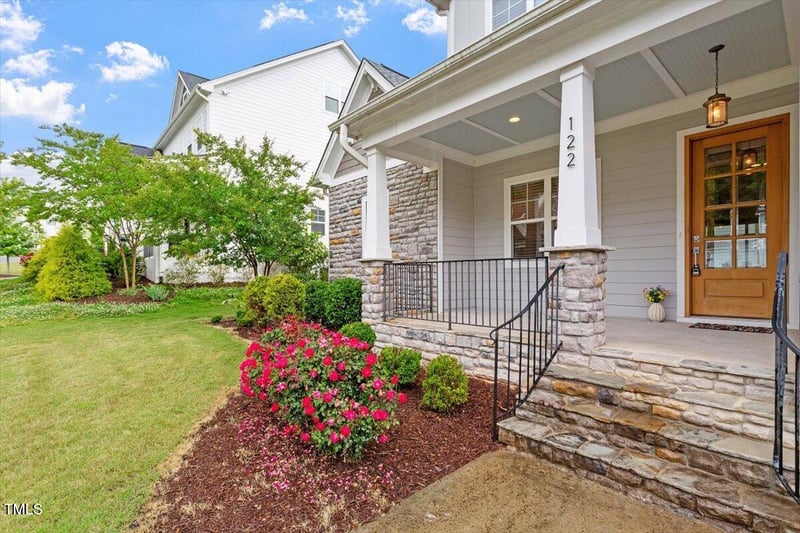 122 Swansboro Ln, Chapel Hill, NC 27516