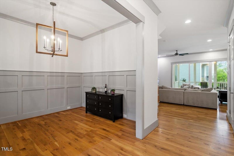 122 Swansboro Ln, Chapel Hill, NC 27516
