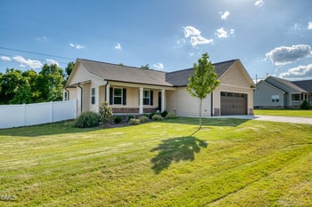 122 Wilderness Trl, Smithfield, NC 27577