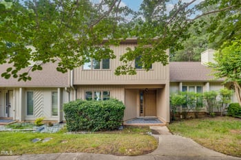 122 Woodbridge Ln, Chapel Hill, NC 27514