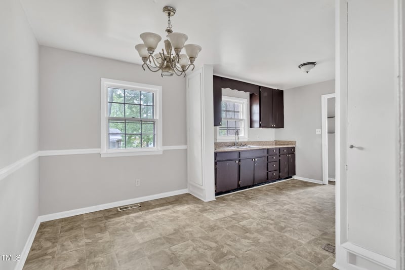 1220 Blarney Ct, Raleigh, NC 27610