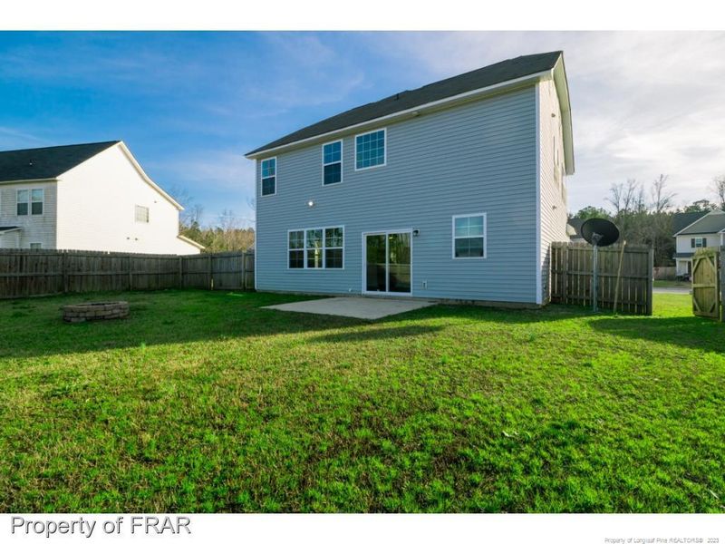 1220 Bombay Dr, Fayetteville, NC 28312