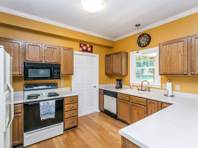 1220 Buttercup Ln, Wake Forest, NC 27587