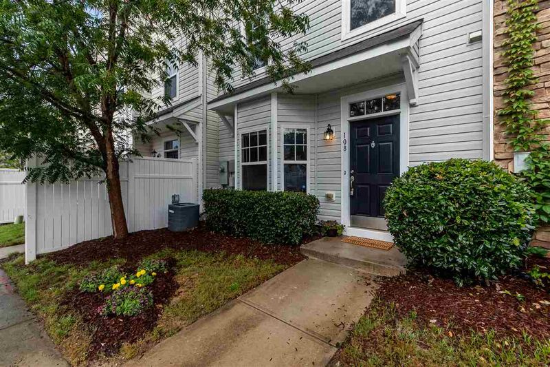 1220 Canyon Rock Ct #108, Raleigh, NC 27610