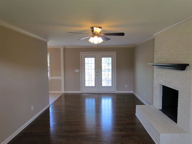 1220 Castleberry Rd, Clayton, NC 27520
