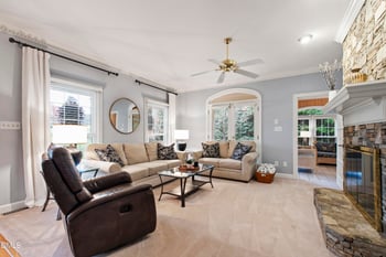 1220 Enchanted Oaks Dr, Raleigh, NC 27606