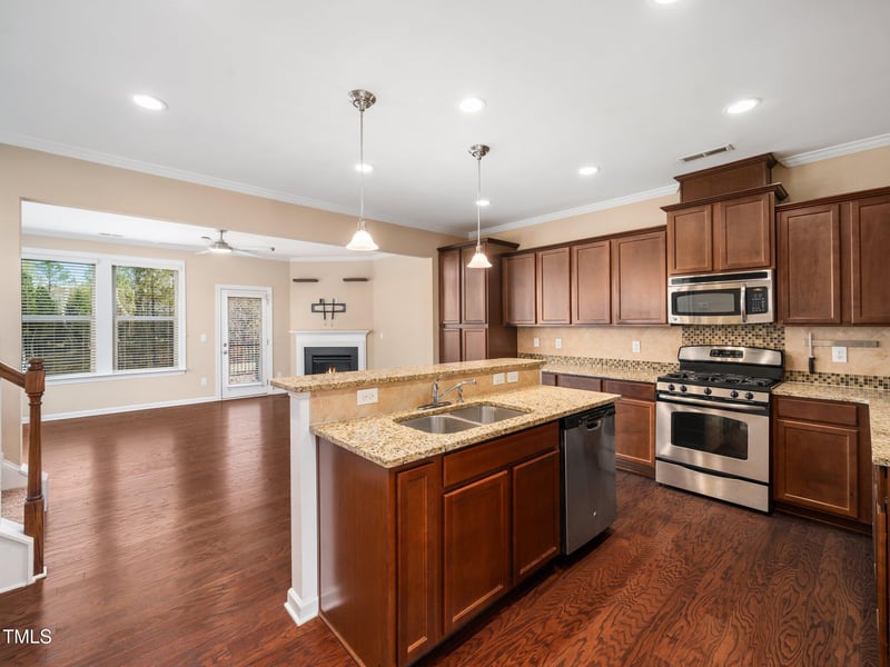 1220 Falcon Ridge Ln, Morrisville, NC 27560