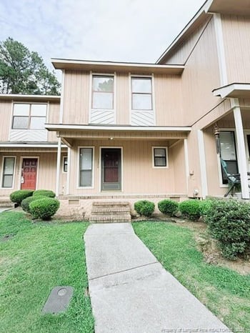 1220 Forest Dr, Fayetteville, NC 28303