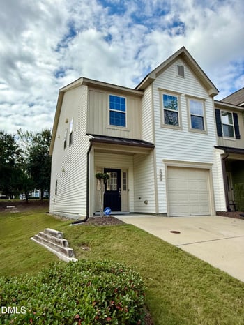 1220 Garden Stone Dr, Raleigh, NC 27610