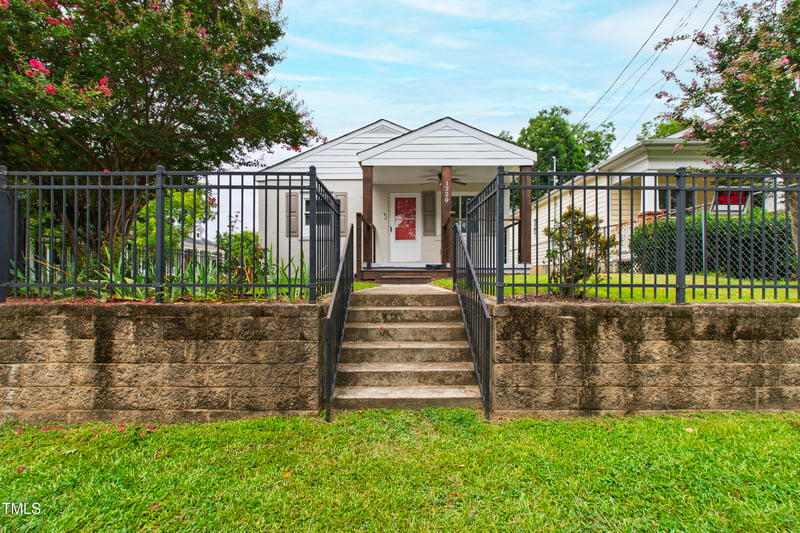 1220 Garner Rd, Raleigh, NC 27610