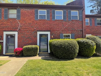 1220 Manassas Ct #Apt B, Raleigh, NC 27609