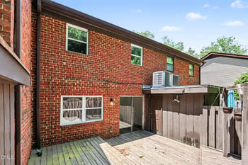 1220 Manassas Ct #Apt B, Raleigh, NC 27609