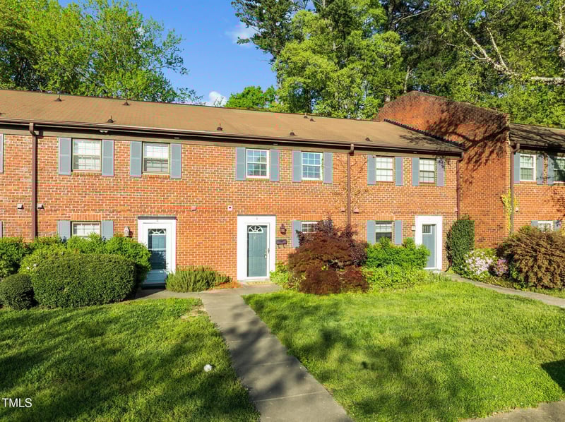 1220 Manassas Ct #E, Raleigh, NC 27609