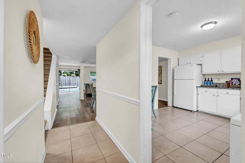 1220 Manassas Ct, Raleigh, NC 27609