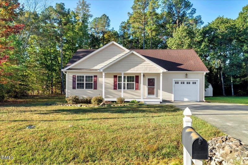 1220 Middleton Dr, Creedmoor, NC 27522
