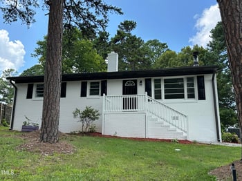 1220 Roanoke Ave, Henderson, NC 27536