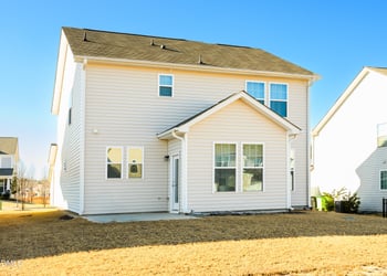 1220 Sidney Creek Dr, Zebulon, NC 27597