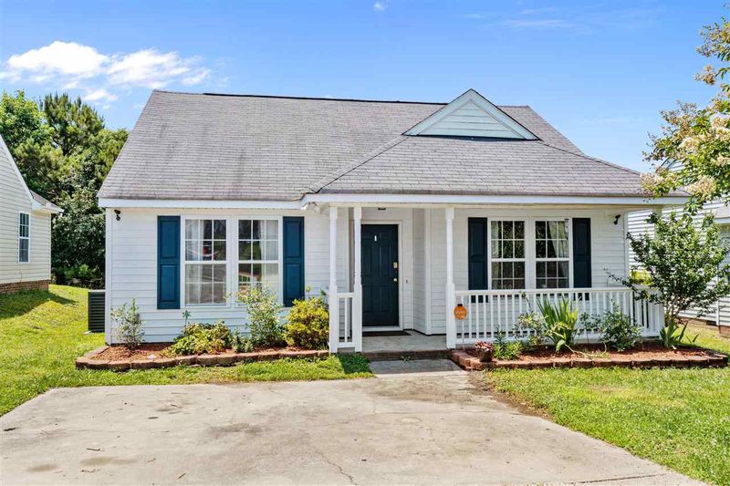 1220 Topping Ln, Knightdale, NC 27545