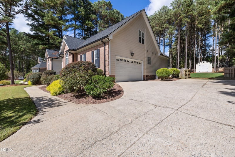 1220 Turner Woods Dr, Raleigh, NC 27603