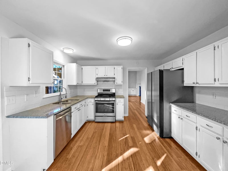 12209 Inglehurst Dr, Raleigh, NC 27613