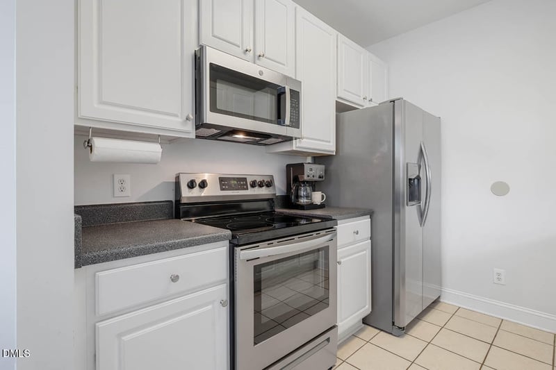 1221 Arborgate Cir, Chapel Hill, NC 27514