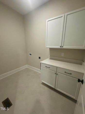 1221 Azalea Garden Cir, Raleigh, NC 27603