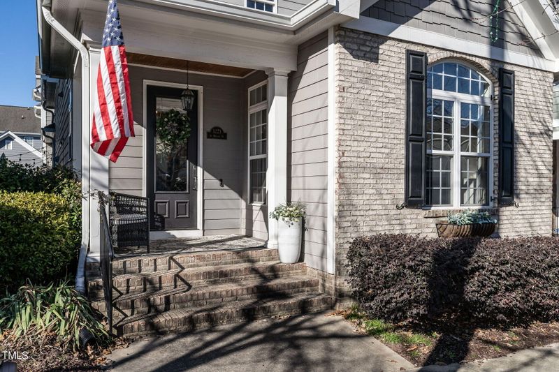 1221 N Blount St, Raleigh, NC 27604
