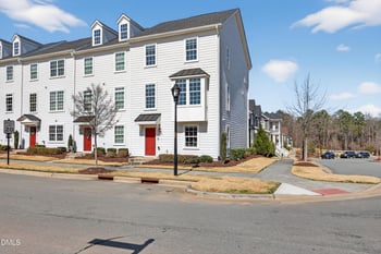 1221 Bradburn Dr, Durham, NC 27713