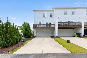 1221 Bradburn Dr, Durham, NC 27713