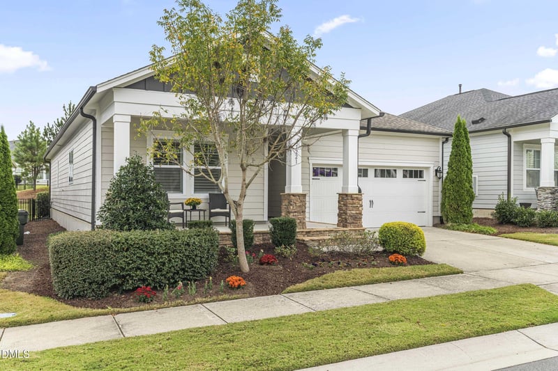 1221 Elk Falls Dr, Wendell, NC 27591